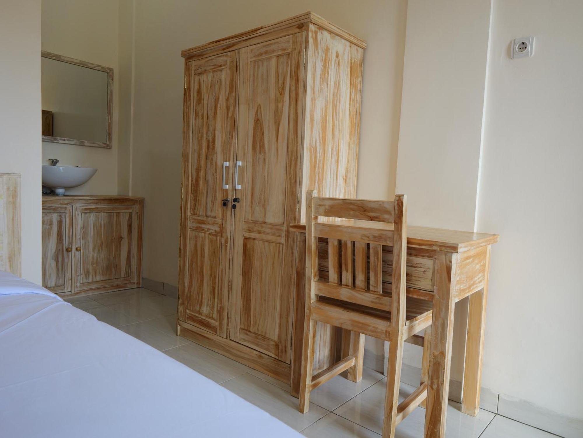 Ken Ken Guest House Seminyak Esterno foto